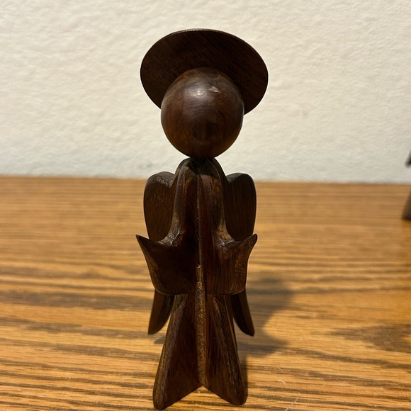 Vintage Wooden Angel Sculpture Trio - Brown - Picture 6 of 11